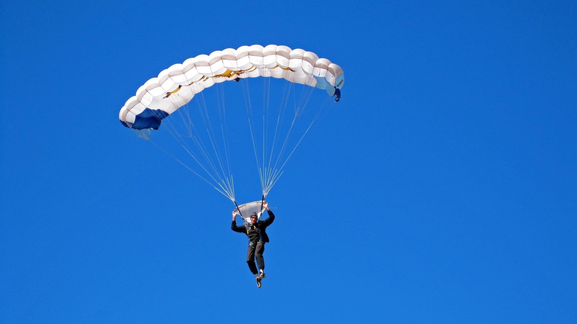 九游娱乐网页版-自由式滑雪新增空翻动作引发惊叹，2021自由式滑雪空中技巧