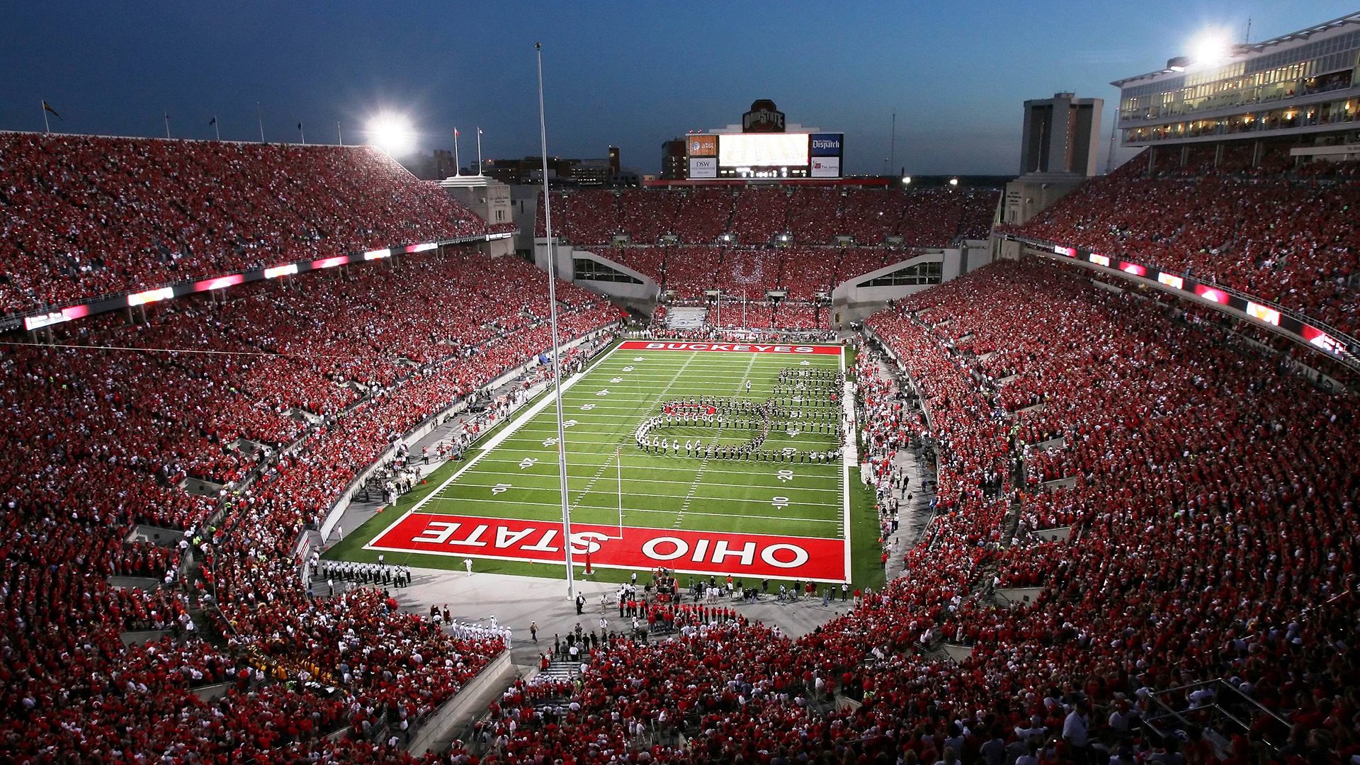 九游网-中国足球职业联赛推动绿色环保办赛理念，足球环保创意作品